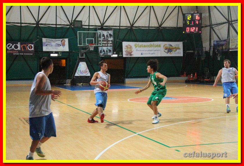 141203 U19Green 092_tn.jpg